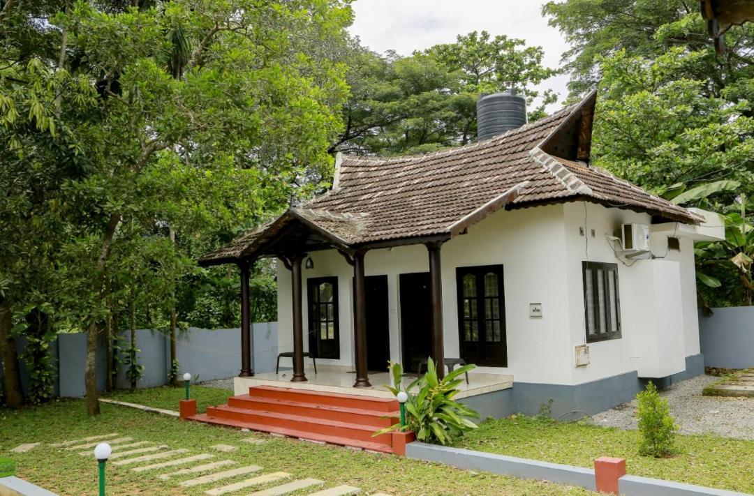 Winterfeel Venice Resort Alappuzha Extérieur photo